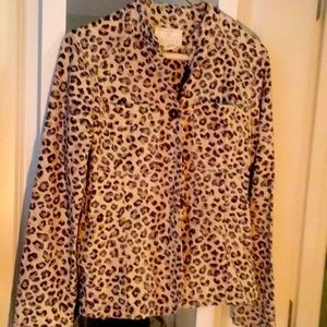 Leopard print tan and black jacket.